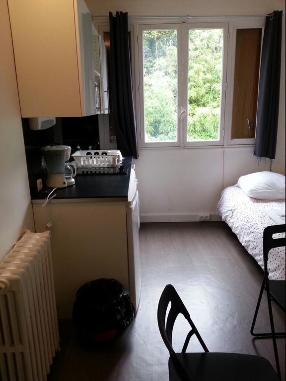 Hotel Studios Phenicio Porte De Versailles Malakoff Ruang foto