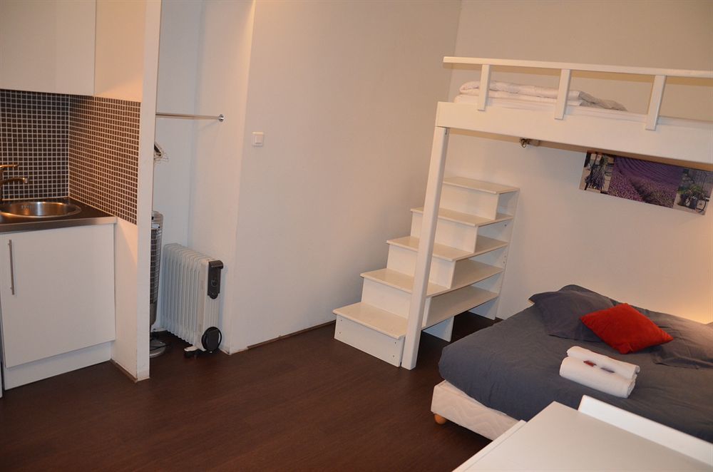 Hotel Studios Phenicio Porte De Versailles Malakoff Bagian luar foto